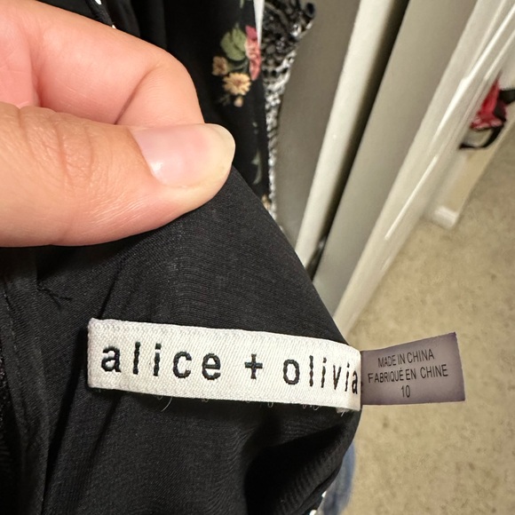 NWOT Alice + Olivia Mini Dot Dress - Picture 9 of 9